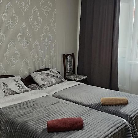 Василя Стуса 10/77 City Rooms Bila Cerkva Esterno foto
