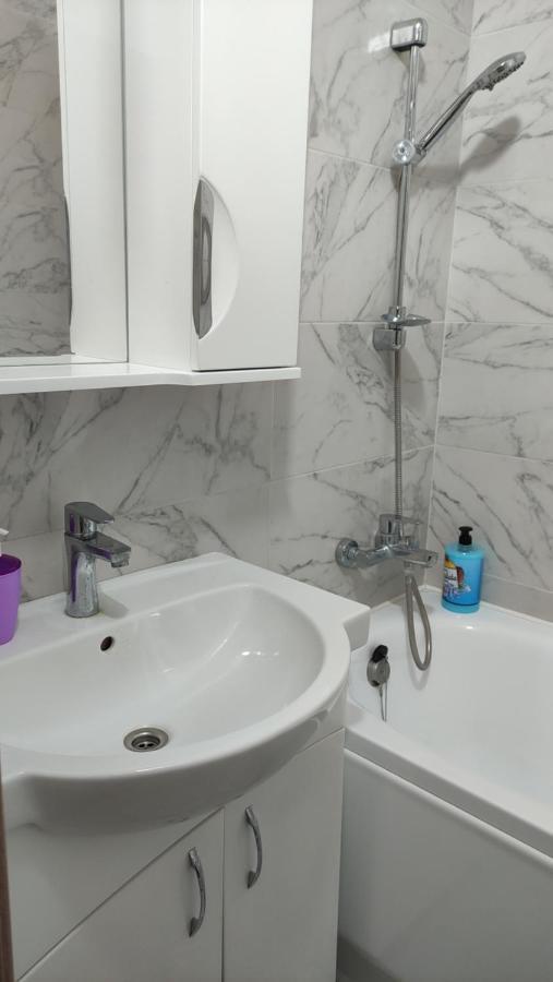 Василя Стуса 10/77 City Rooms Bila Cerkva Esterno foto